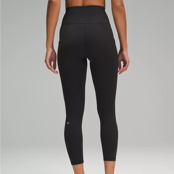 Lululemon wunder under with pocket 25” - Picture 2 of 2